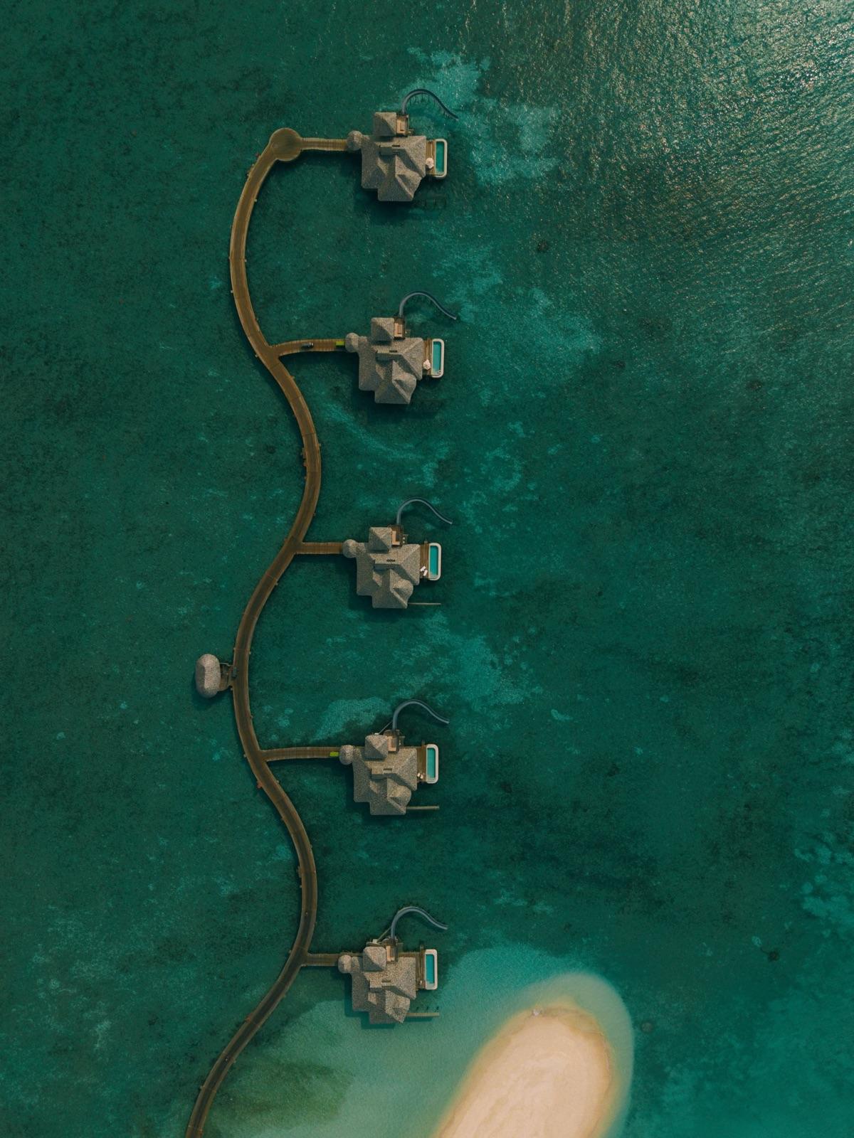 Stories of Dhipparufushi