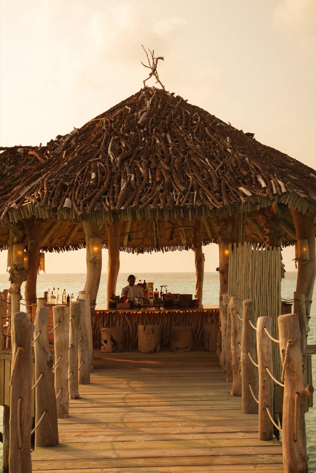 The Island Reserved for One Story — 4