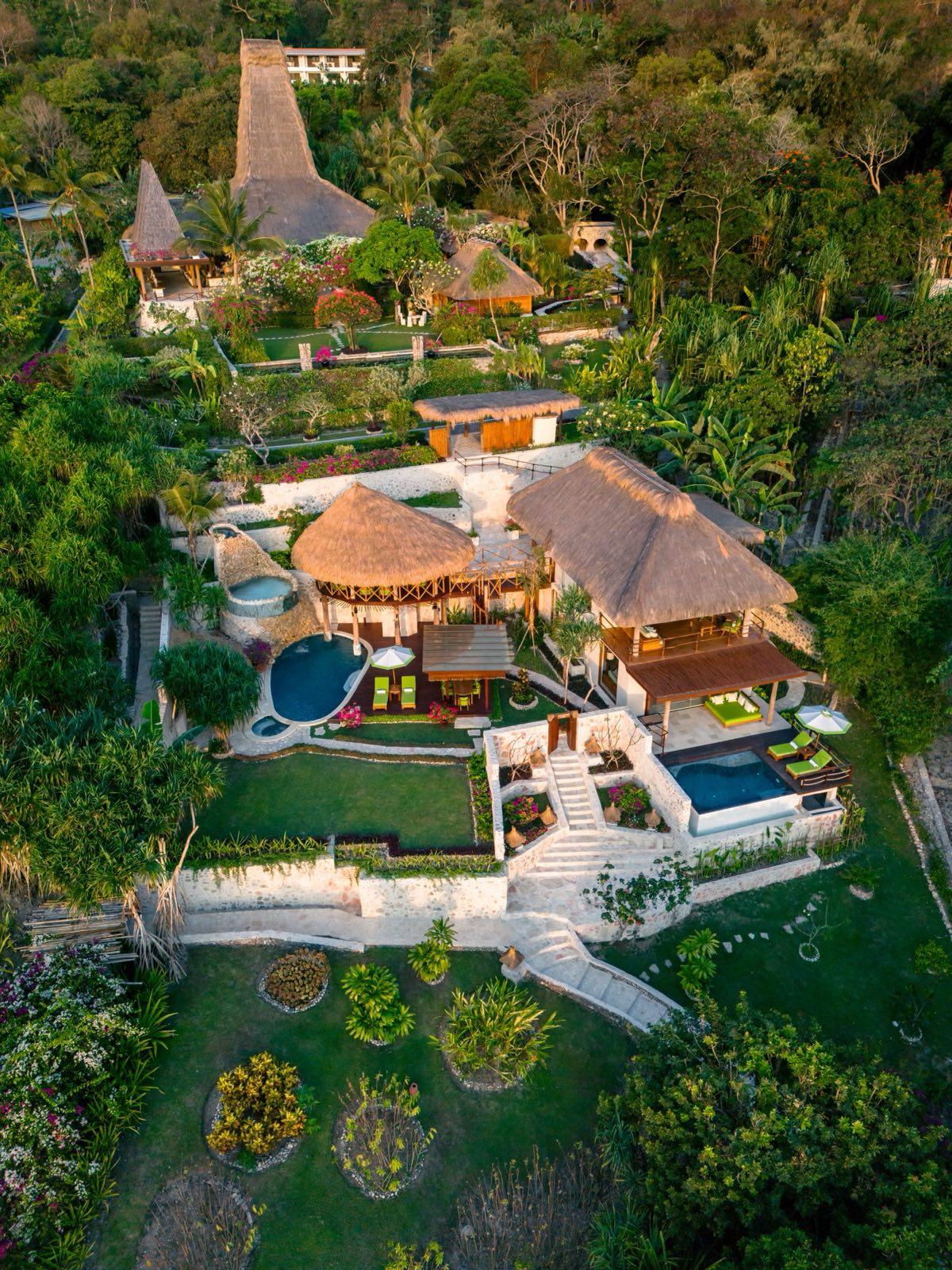 Wamoro Estate above the coastline