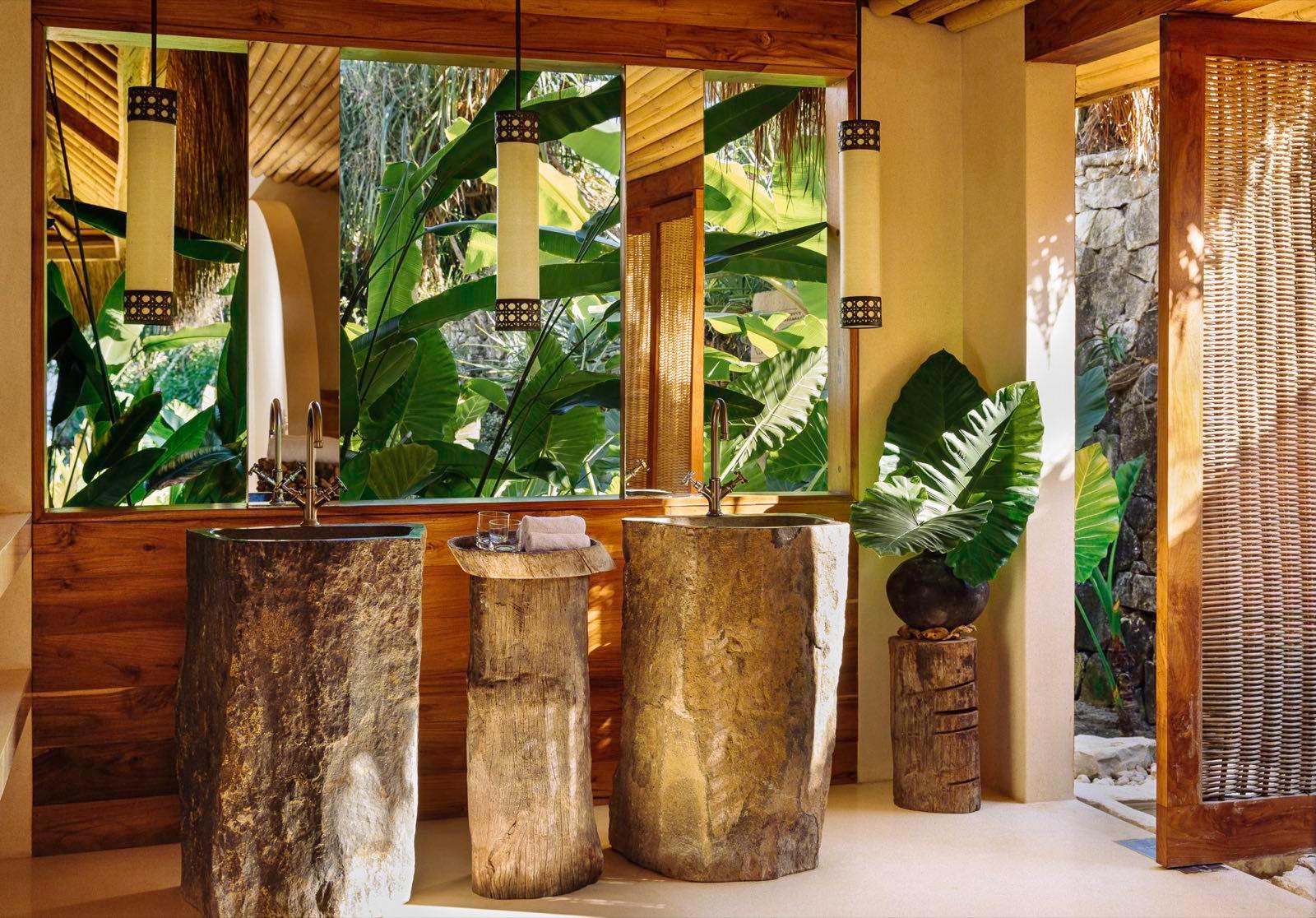 NIHI Sumba Accommodation Wamoro Estate Bathroom